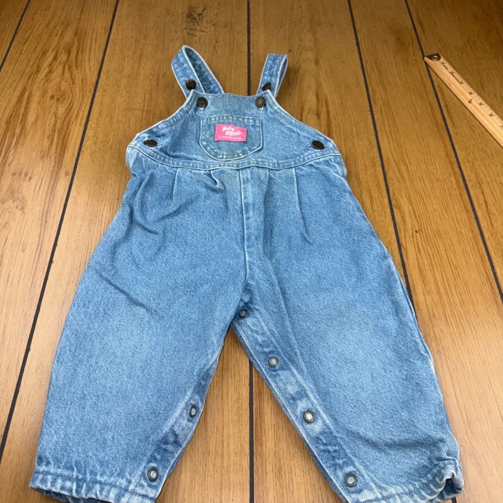 Vintage‎ Baby Bgosh OshKosh Denim Overalls 18M Light Wash Made in USA Vestbak